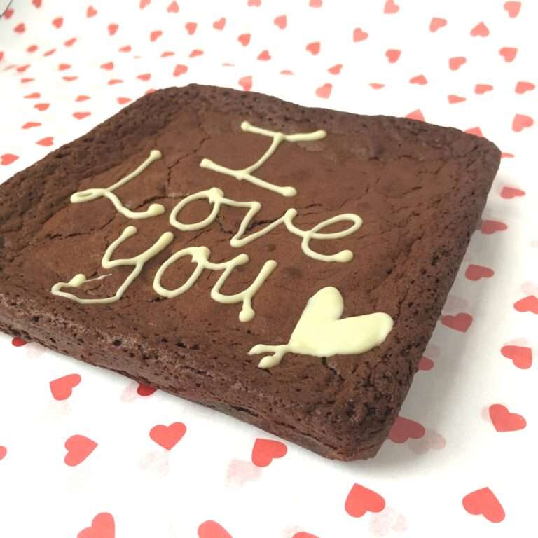 i love you brownie card send a brownie card uk delivery i love you mothers day valentines day congratulations sweet treats letter box friendly gluten free