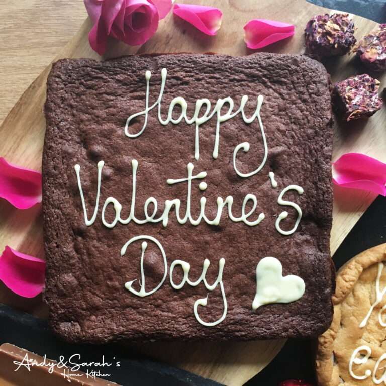 love heart personalised brownie with uk delivery, perfect for valentines day, mothers day special occasions and it is letterbox friendly and gluten free